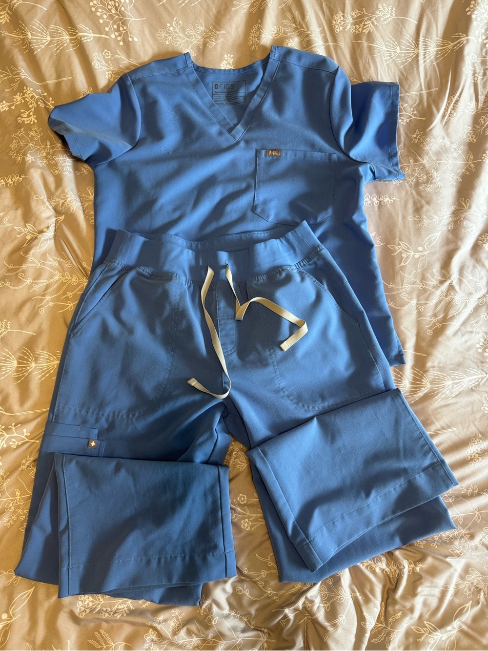 Figs Women's Scrub Set in Periwinkle Blue